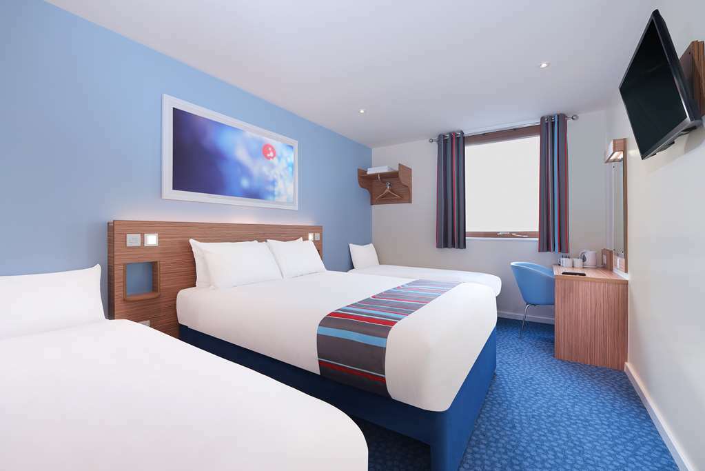 Travelodge Newbury Tot Hill Highclere Удобства снимка